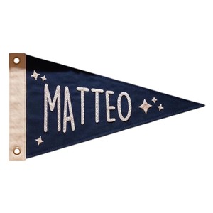 Banderín OnePlus HOLIDAYS ATP01 Dante, Forma Rectangular, Nombre Bordado, Material de Poliéster Duradero, Decoración Deportiva - Product Image 2