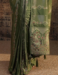 KV Olive Motifs Woven Design Saree With Unstitched <b>Blouse</b> - Product Image 2