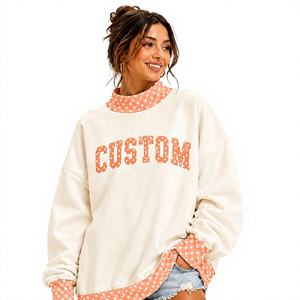 Sweat-shirt oversize crème pour femme avec bordure à pois orange, impression de lettres personnalisée sur le devant, col rond, manches longues, col montant - Product Image 6