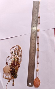 Collier fait main enroulé de fils avec pendentif ovale en pierre vert foncé, perles multicolores, bijoux spirituels bohèmes - Product Image 2