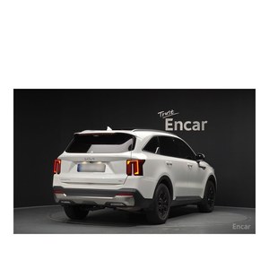 Kia Sorento HEV 1.6 2WD 2024 con Caja de Cambios Automática, Volante a la Izquierda, Asientos de Cuero, 27,081 km - Product Image 2