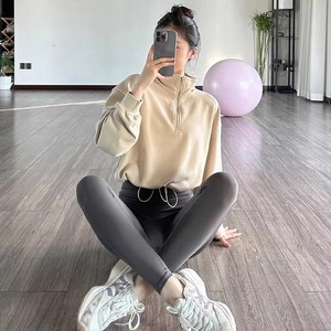 Sweat-shirts personnalisés pour femmes en polaire, décontractés, à col polo, épais, avec fermeture éclair 1/4, coupe courte, oversize, à manches longues - Product Image 6