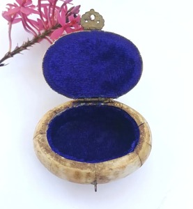 Boîte à bijoux artisanale avec incrustation d'os, fermoir en fer, design moderne et luxueux, écologique, couleur et logo personnalisables, boîte de rangement pour - Product Image 4