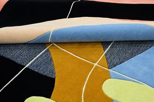 Alfombra Redonda Abstracta Orbit – Lana de Nueva Zelanda Hecha a Mano |   Alfombra Moderna de Diseño Artístico - Product Image 1
