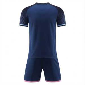 Uniformes Deportivos Personalizados de Manga Corta en Malla de Spandex/Poliéster Azul Oscuro, Ecológicos, Antibacterianos y de Secado Rápido, Unisex - Product Image 2