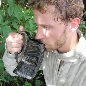Mug à boire en corne naturelle Viking pour vin et bière, mugs à boire uniques, parfaits pour les fêtes, les mariages et autres événements. 2026 - Product Image 6