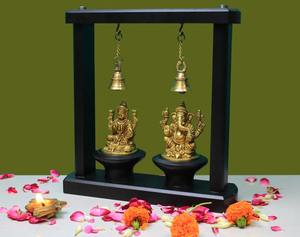 Estatua de Latón de Laxmi Ganesh con Campana, Artesanía Premium, Decoración Hindú para Templo y Hogar, Hecho a Mano en Rajastán - Product Image 2