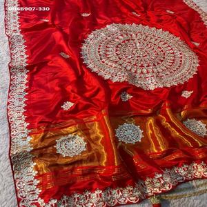 Sari de Seda Gaji Tradicional India de Primera Calidad con Trabajo Gota Patti, Nueva Colección de Sari y Blusa, Exportador de Moda Femenina - Product Image 1