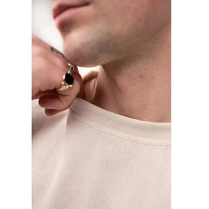 Production en gros de t-shirts 100% coton, fabricant OEM sur mesure, fournisseur de vêtements vierges respirants à marque privée - Product Image 6