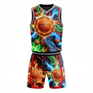 Ensemble de vêtements de basket-ball haut de gamme, haut et short en maille respirante pour un entraînement intensif, impression personnalisée du nom et du numéro - Product Image 2
