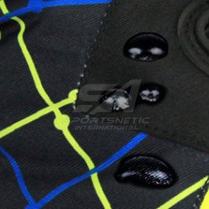 Vêtements d'hiver modernes pour l'extérieur avec un design confortable en tissu chaud, gants de ski pour les aventures sur la neige - Product Image 3