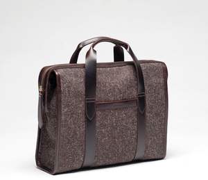 Nuevo bolso de viaje informal para hombre de cuero genuino, impermeable, en oferta en línea a bajo precio. - Product Image 1