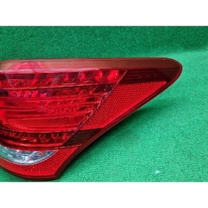 Luz Trasera Derecha Usada Equus 924023N000 - Product Image 3