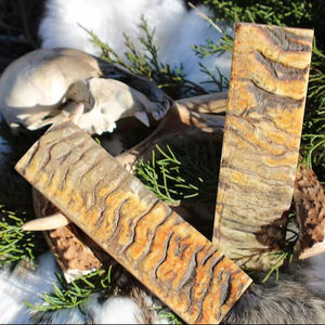 Plaquettes de manche de couteau en corne de cerf : paire de matières premières texturées et à motifs - Product Image 1