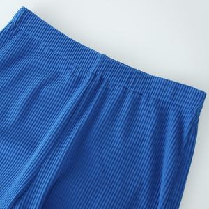 Pantalon en velours évasé taille haute pour femme, élégant et décontracté, en velours doux et extensible, mode automne, personnalisable OEM - Product Image 4