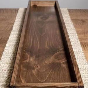 Plateau en bois artisanal pour servir et décorer, durable et élégant, en bois naturel, idéal pour la cuisine, la salle à manger ou comme cadeau - Product Image 1