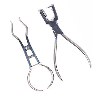 Pince à diaphragme en caoutchouc en acier inoxydable gravée sur mesure, instrument chirurgical dentaire de haute qualité certifié CE Classe I MEDZORA - Product Image 3