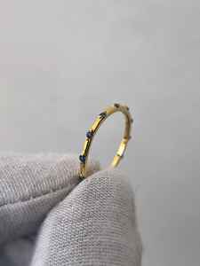 Bague élégante en saphir bleu, argent sterling 925 plaqué or 14 carats, saphir taille ronde, cadeau de fiançailles, de mariage ou d'anniversaire - Product Image 3