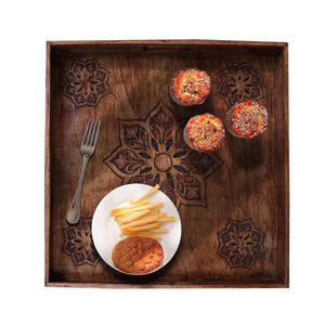 Premier exportateur fait à la main en bois de manguier forme carrée grand plateau de service avec poignée pour hôtels et restaurants meilleures fournitures de qualité - Product Image 2