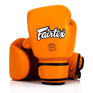 นวมชกมวยรุ่นล่าสุด Fairtex Pro หนังวัวแท้คุณภาพพรีเมียม สายรัดปรับได้ เหมาะสำหรับฝึกซ้อมและการแข่งขัน - Product Image 6