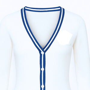 Rehaussez l'image de votre tenue professionnelle avec notre cardigan en tricot à carreaux d'hiver haut de gamme pour femme, d'inspiration universitaire. - Product Image 6