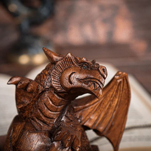 Sculpture de dragon en bois personnalisée, statue de dragon en bois Feng Shui de qualité supérieure, vente en gros d'art décoratif en bois de dragon - Product Image 4