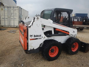 Cargadora Compacta S630 2015 con Cabina Cerrada, Máquina de Construcción de Alto Rendimiento - Product Image 5
