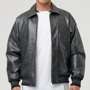 Chaqueta de Béisbol Negra Bordada de Alta Calidad con Diseño Personalizado OEM, Chaqueta Bomber de Cuero PU para Hombre, Chaqueta Varsity con Cierre - Product Image 1