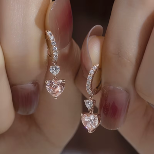 เครื่องประดับเพชรรูปดอกไม้หัวใจ14K ต่างหูเพชรสำหรับปลูกในห้องปฏิบัติการสีทองสำหรับผู้หญิงงานหมั้นสุดหรู - Product Image 3