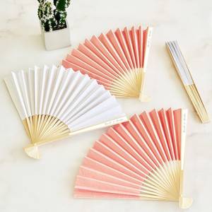 Abanicos plegables de papel de bambú personalizados, excelente opción para recuerdos de fiesta, precio económico, abanicos artesanales hechos a mano. - Product Image 4