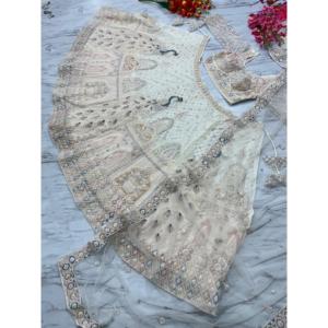 Ropa de boda de diseñador hermosa Lehenga Choli bordada multihilo - Product Image 4