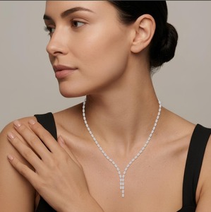 Elegante Collar Largo con Diamante Ovalado de Corte Escalonado de 24.34 ctw, Cultivado en Laboratorio, en Oro Rosa de 9K - Product Image 2