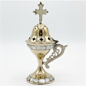 Quemador de Incienso de Latón Grabado a Mano, Decoración Religiosa de Lujo con Incrustaciones de Madreperla - Product Image 4