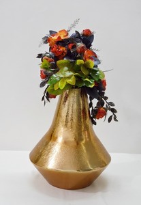 Fancy Hot Aluminum Hammered Texture Rose Gold Color Hot Selling Fancy Modern Flower <b>Vase</b> <b>Unique</b> Style Fancy Wedding Flower <b>Vase</b> - Product Image 2
