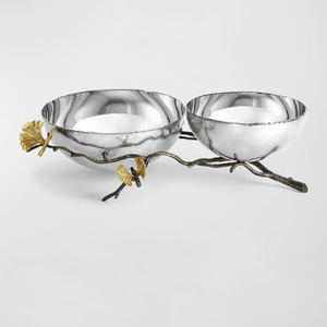 Plateau de service décoratif moderne en fer avec poignée florale artistique pour la maison, l'hôtel et les événements - Product Image 1
