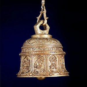 Cloche suspendue en laiton artisanal, ornée d'une figurine détaillée du Dieu Ganesha dansant, suspendue à une chaîne. Prix de gros. - Product Image 4