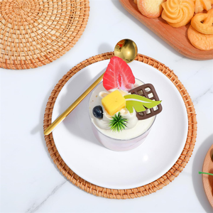 Posavasos Redondos de Ratán Natural Tejido a Mano de 7.1 Pulgadas, Manteles Individuales para Uso Doméstico - Product Image 1