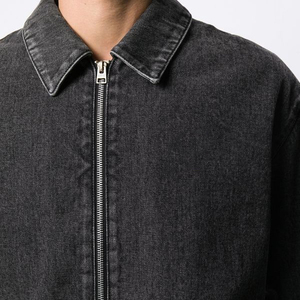 Veste en jean pour homme personnalisée, style urbain, col montant uni, noire délavée, manches longues, avec poches boutonnées et devant en toile - Product Image 4