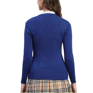 Pull en coton 100% de haute qualité pour femmes, col en V, style décontracté, tricoté à la machine, couleur unie, mode d'hiver, fabriqué au Bangladesh - Product Image 5