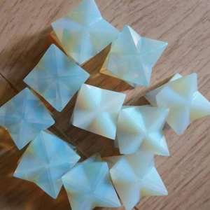 Merkaba Étoile Cristal Pierre d'agate naturelle 8 points de guérison Pierre précieuse Opale Opalite Étoile taillée à vendre Autre produit d'artisanat en cristal - Product Image 1