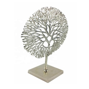 Sculpture d'arbre moderne en aluminium Statue de cerf de table Vitrine Décoration de Noël Espace de vie Superbe sculpture Décoration artisanale en métal - Product Image 2