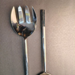 Ensemble de couverts de luxe bicolore or et acier inoxydable, couteau, fourchette et cuillère à dîner à manche fin minimaliste, écologique et durable. - Product Image 5