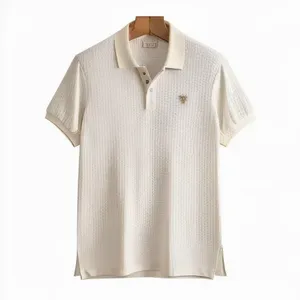 เสื้อยืดผู้ชายแฟชั่นใหม่สั่งทำได้ คุณภาพดีเยี่ยม เป็นมิตรกับสิ่งแวดล้อม ระบายอากาศได้ดี แห้งเร็ว น้ำหนักเบา พิมพ์ลายโลโก้ ผ้าฝ้าย 100% - Product Image 1