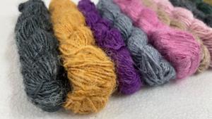 Hilo de Chenilla de Seda de Plátano Teñido a Medida, Ecológico, Fibra Natural para Tejer, Manualidades, Sostenible - Product Image 5