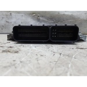 ECUs y Módulos de Computación Usados de Carnival 391044X945 - Product Image 3
