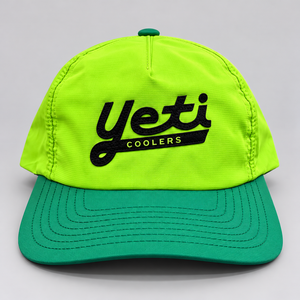 Gorra de Béisbol Premium Personalizada de 5 Paneles con Logotipo en Tela, Visera en Contraste, Cierre a Presión, Venta al Por Mayor, Fabricante Vietnamita, Fábrica de Gorras OEM - Product Image 1