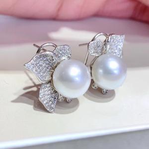 Boucles d'oreilles en perles de luxe légères exquises de 6,5 à 7 mm, couronne de fleurs en argent pur, perles d'eau douce naturelles de 6,5 à 7 mm, boucles d'oreilles brillantes - Product Image 2