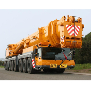 Grue mobile hydraulique pour un contrôle de levage fluide et une manutention précise des équipements lourds - Product Image 1
