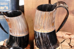 Coupe en corne de bœuf de qualité supérieure, style viking, idéale pour les fêtes, les mariages ou la décoration rustique de la maison, cadeau pour le mead/le vin/la bière - Product Image 6