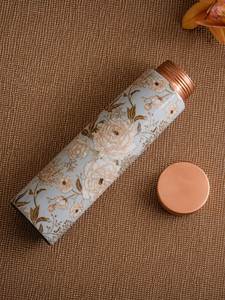 ขวดน้ำทองแดงแบบพกพา ดีไซน์ทันสมัย ผิวสัมผัสแบบตอกลาย - Product Image 5